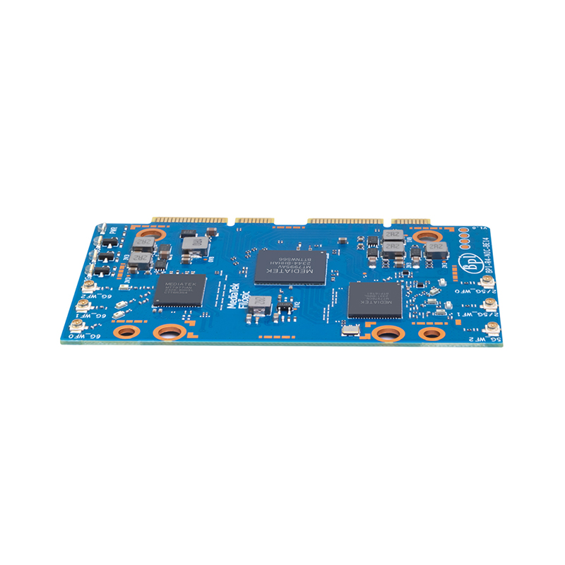 وحدة واي فاي 7 من نوع Banana P - مراجعة Bananapi Bpi R4 Wifi 7 وسعره
